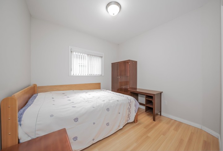 Photo 5 at 3320 E 43rd Avenue, Killarney VE, Vancouver East