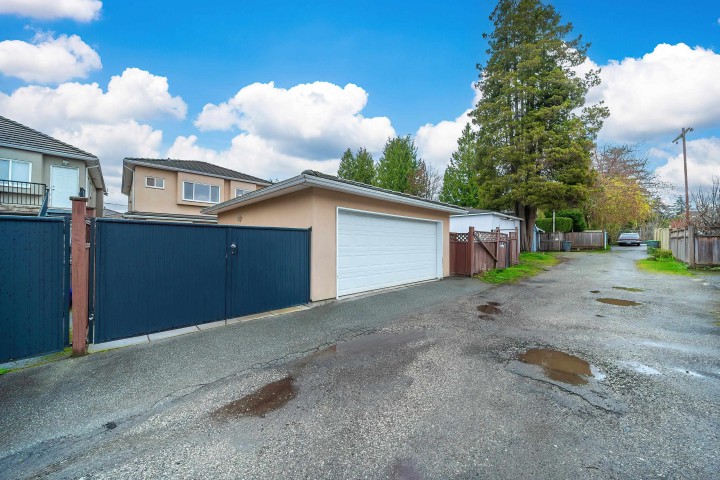 Photo 21 at 3320 E 43rd Avenue, Killarney VE, Vancouver East