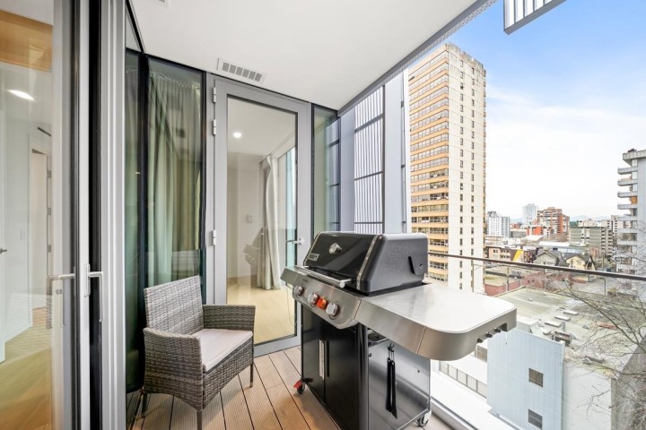 Photo 5 at 802 - 1568 Alberni Street, West End VW, Vancouver West