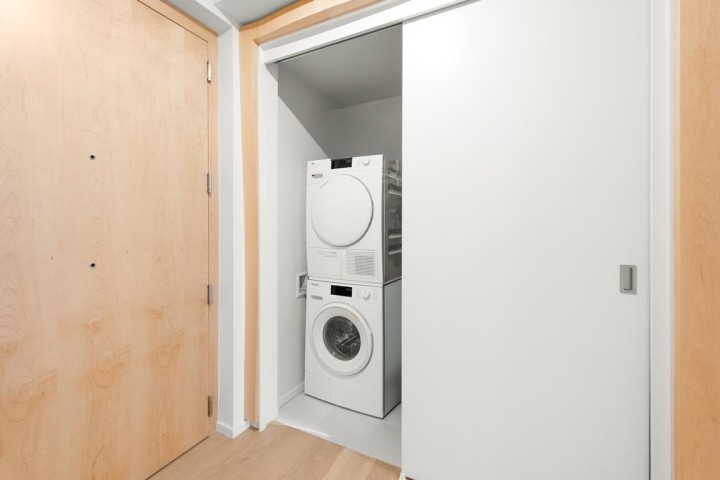 Photo 10 at 802 - 1568 Alberni Street, West End VW, Vancouver West