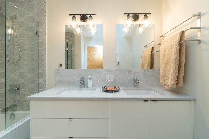 Photo 18 at 81 Morven Drive, Glenmore, West Vancouver