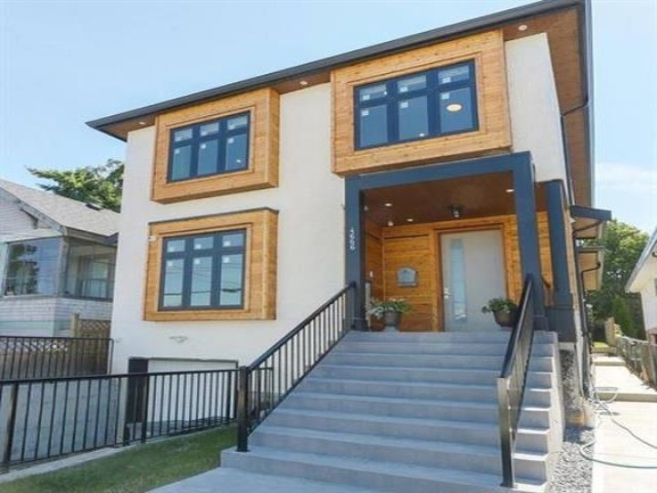 Photo 1 at 4666 Earles Street, Collingwood VE, Vancouver East
