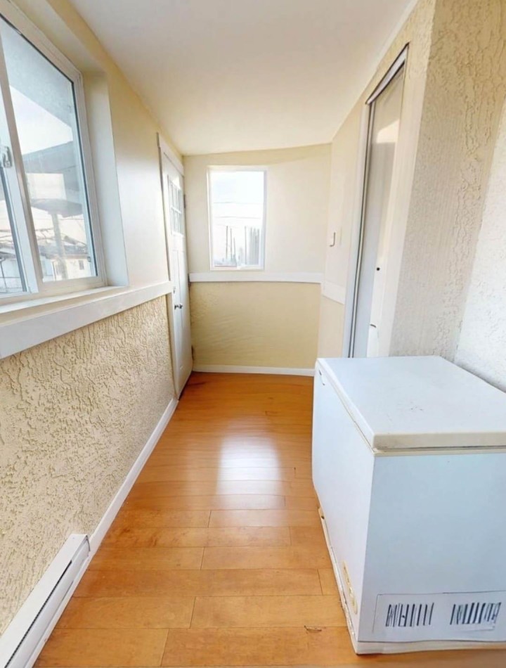 Photo 16 at 7138 Fraser Street, South Vancouver, Vancouver East