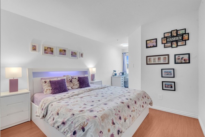 Photo 4 at 102 - 2973 Kingsway, Collingwood VE, Vancouver East