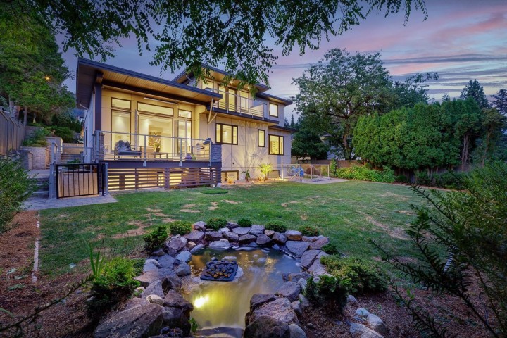 Photo 1 at 517 Granada Crescent, Upper Delbrook, North Vancouver