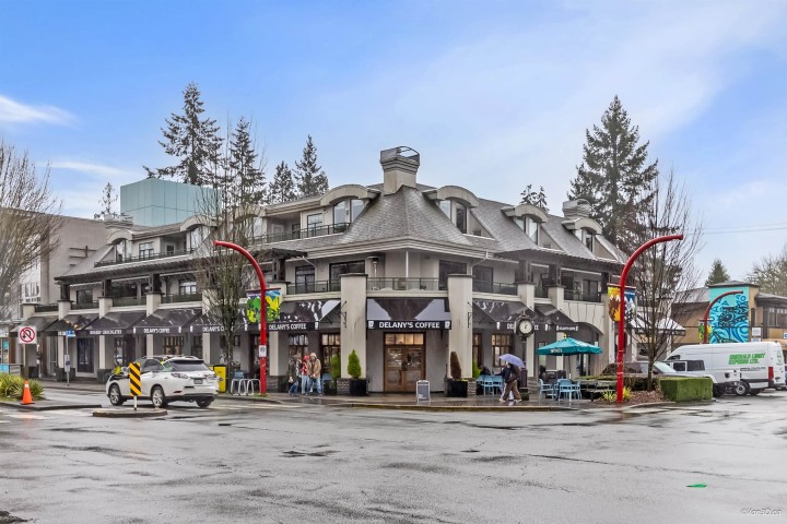 Photo 30 at 3020 Thorncliffe Drive, Edgemont, North Vancouver