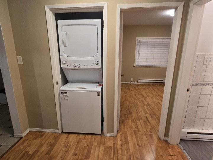 Photo 11 at 123 E 64th Avenue, South Vancouver, Vancouver East