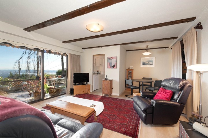 Photo 19 at 560 Craigmohr Drive, Glenmore, West Vancouver
