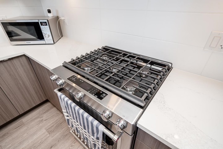 Photo 12 at 114 - 3430 E Kent Avenue South, South Marine, Vancouver East