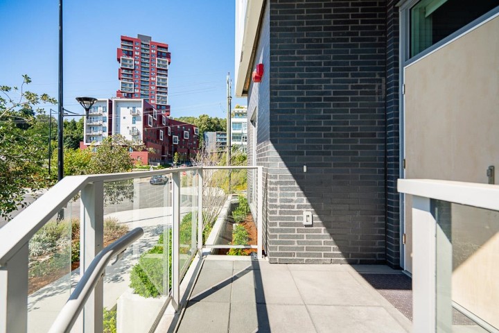 Photo 9 at 114 - 3430 E Kent Avenue South, South Marine, Vancouver East