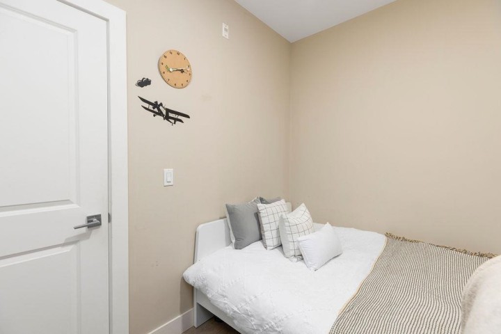 Photo 13 at 201 - 4577 Slocan Street, Collingwood VE, Vancouver East