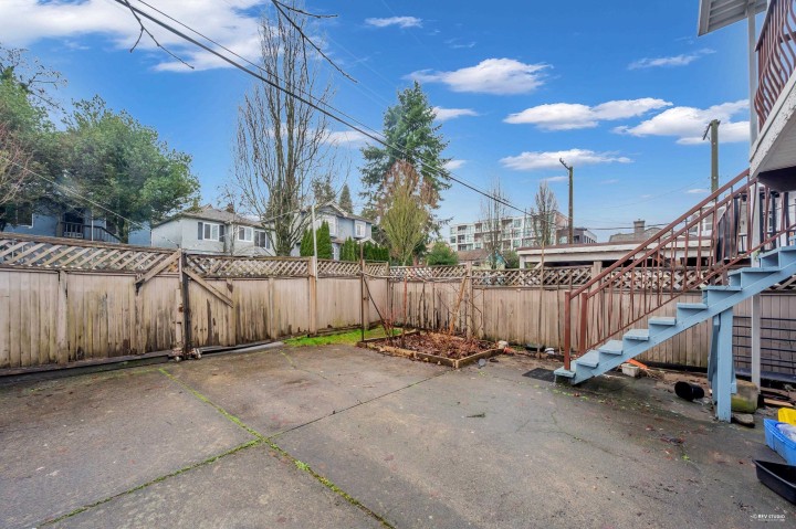 Photo 27 at 3334 Archimedes Street, Collingwood VE, Vancouver East