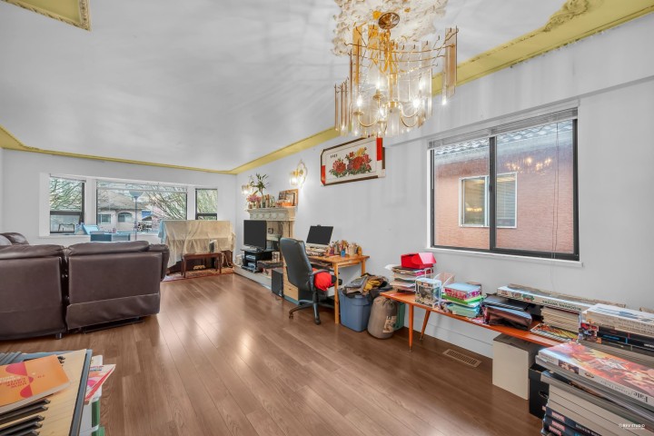 Photo 7 at 3334 Archimedes Street, Collingwood VE, Vancouver East