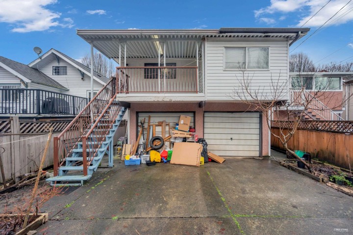 Photo 28 at 3334 Archimedes Street, Collingwood VE, Vancouver East