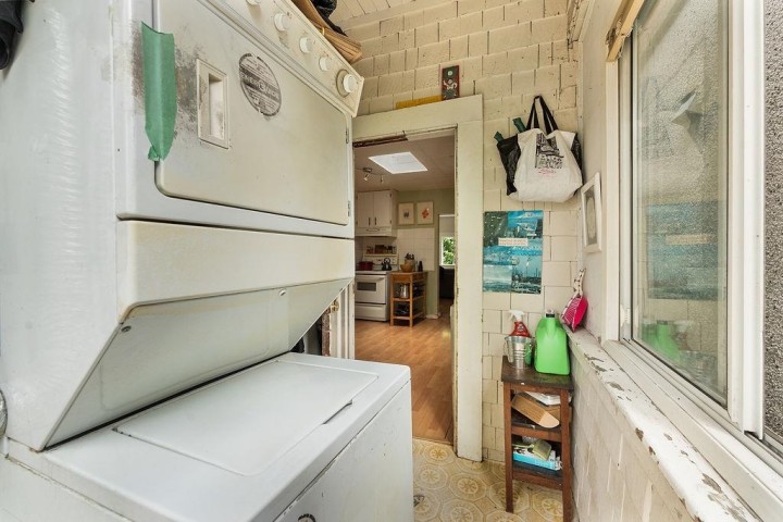 Photo 17 at 4225 John Street, Main, Vancouver East