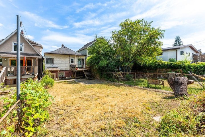 Photo 28 at 4225 John Street, Main, Vancouver East