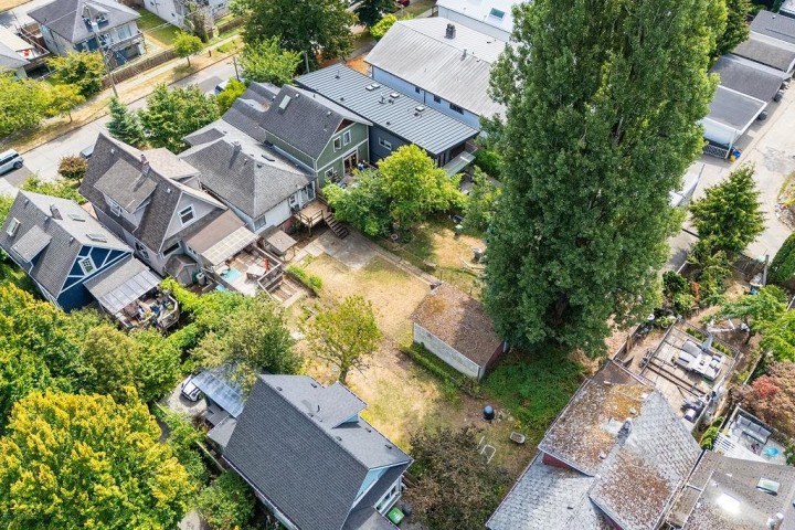Photo 33 at 4225 John Street, Main, Vancouver East