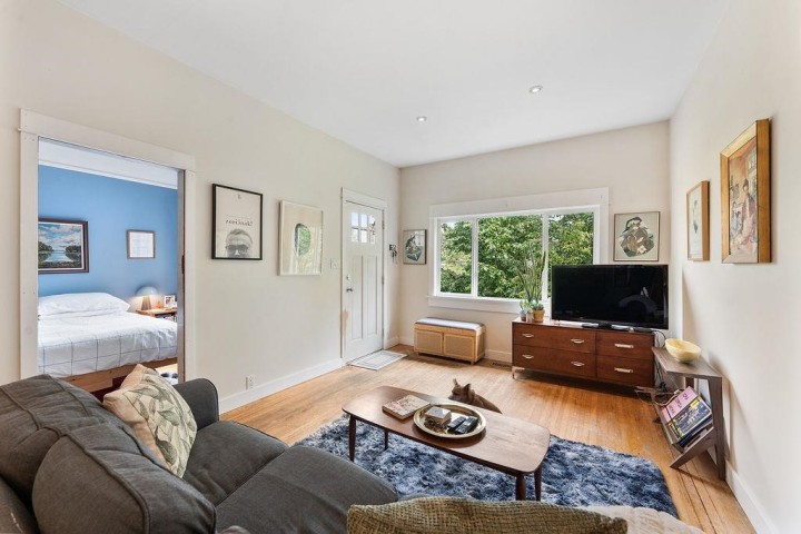 Photo 8 at 4225 John Street, Main, Vancouver East