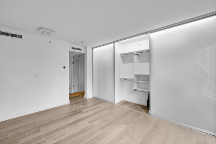 Photo 10 at 1202 - 1499 W Pender Street, Coal Harbour, Vancouver West