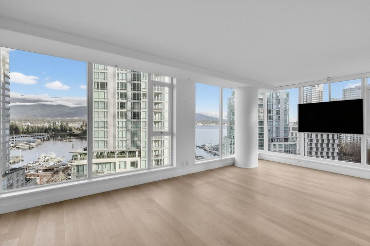 Photo 4 at 1202 - 1499 W Pender Street, Coal Harbour, Vancouver West