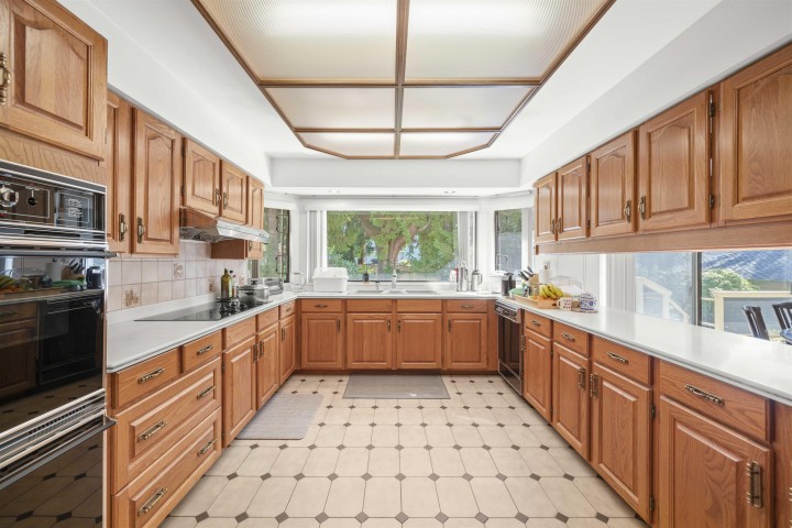 Photo 6 at 6668 Selkirk Street, South Granville, Vancouver West