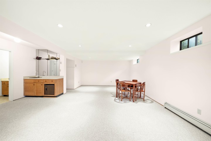 Photo 13 at 6668 Selkirk Street, South Granville, Vancouver West