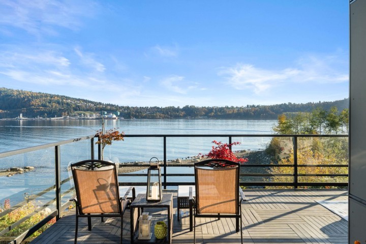 Photo 2 at 3887 Cates Landing Way, Roche Point, North Vancouver