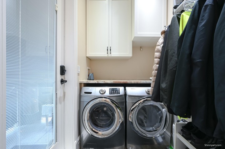 Photo 16 at 1091 E 55th Avenue, South Vancouver, Vancouver East