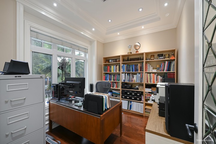 Photo 10 at 1091 E 55th Avenue, South Vancouver, Vancouver East