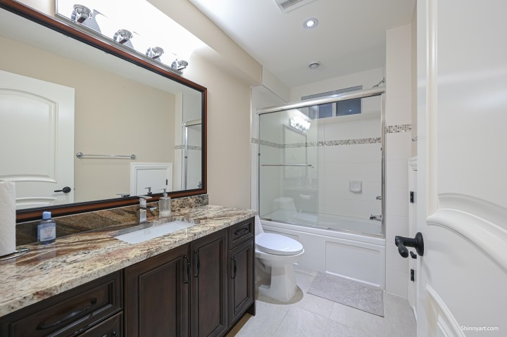 Photo 35 at 1091 E 55th Avenue, South Vancouver, Vancouver East