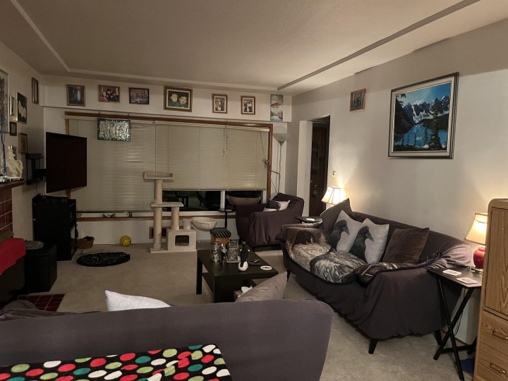 Photo 6 at 4042 Nootka Street, Renfrew Heights, Vancouver East