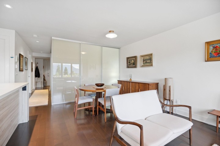 Photo 12 at 306 - 4463 W 10th Avenue, Point Grey, Vancouver West