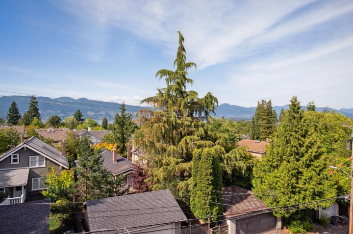Photo 32 at 306 - 4463 W 10th Avenue, Point Grey, Vancouver West