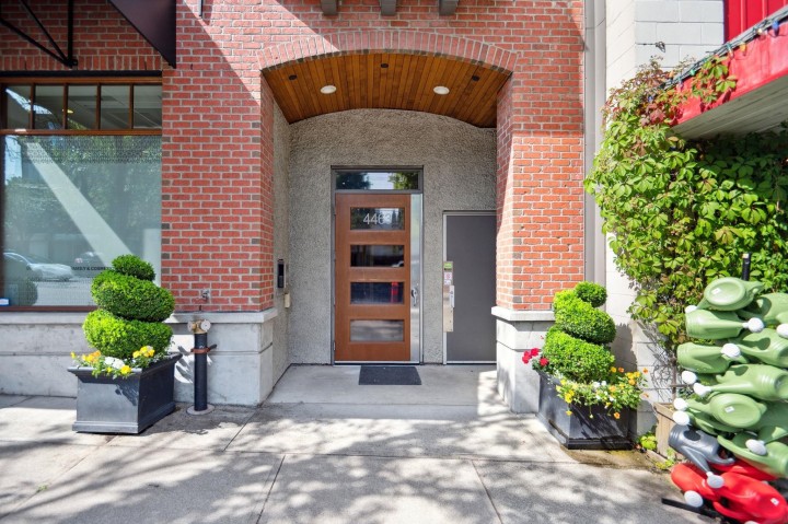 Photo 5 at 306 - 4463 W 10th Avenue, Point Grey, Vancouver West