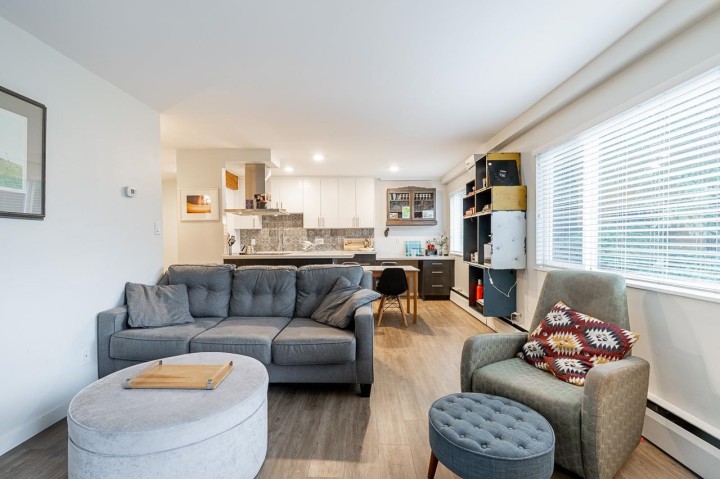 Photo 12 at 213 - 36 E 14th Avenue, Mount Pleasant VE, Vancouver East
