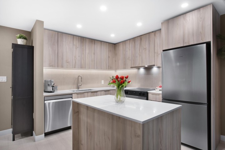 Photo 6 at 312 - 3596 Malsum Drive, Roche Point, North Vancouver