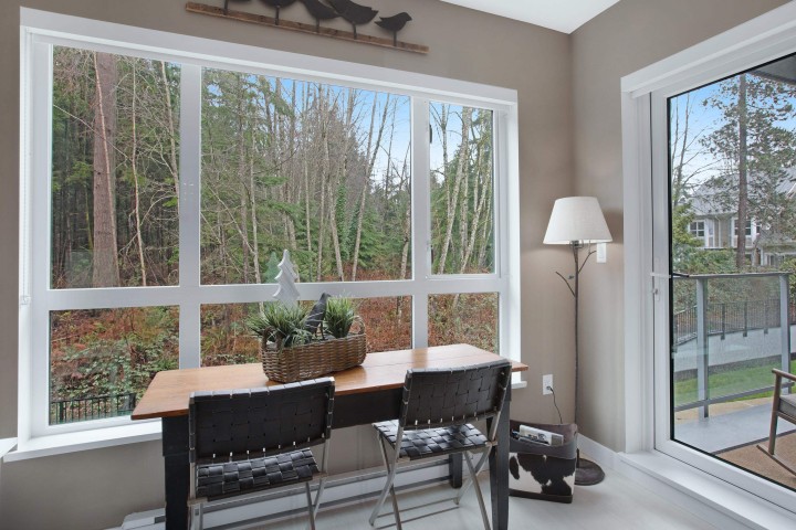 Photo 3 at 312 - 3596 Malsum Drive, Roche Point, North Vancouver