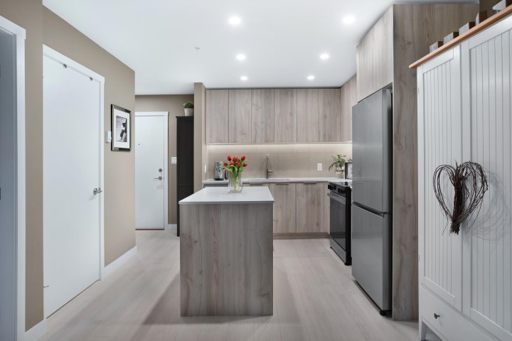 Photo 8 at 312 - 3596 Malsum Drive, Roche Point, North Vancouver