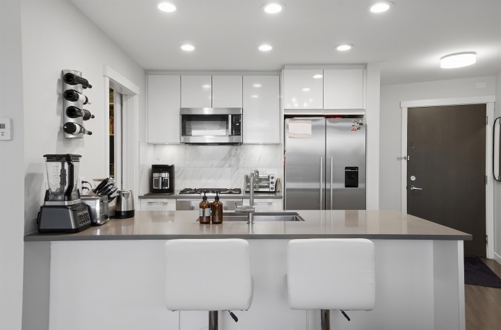 Photo 20 at 507 - 3263 Pierview Crescent, South Marine, Vancouver East