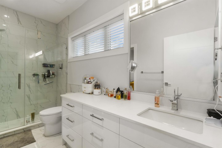 Photo 15 at 2575 & - 2577 Parker Street, Renfrew VE, Vancouver East