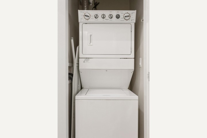 Photo 27 at 406 - 3606 Aldercrest Drive, Roche Point, North Vancouver