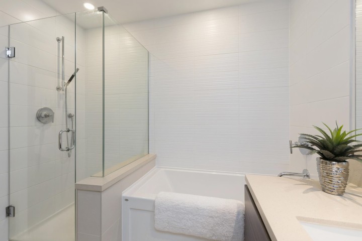 Photo 22 at 406 - 3606 Aldercrest Drive, Roche Point, North Vancouver