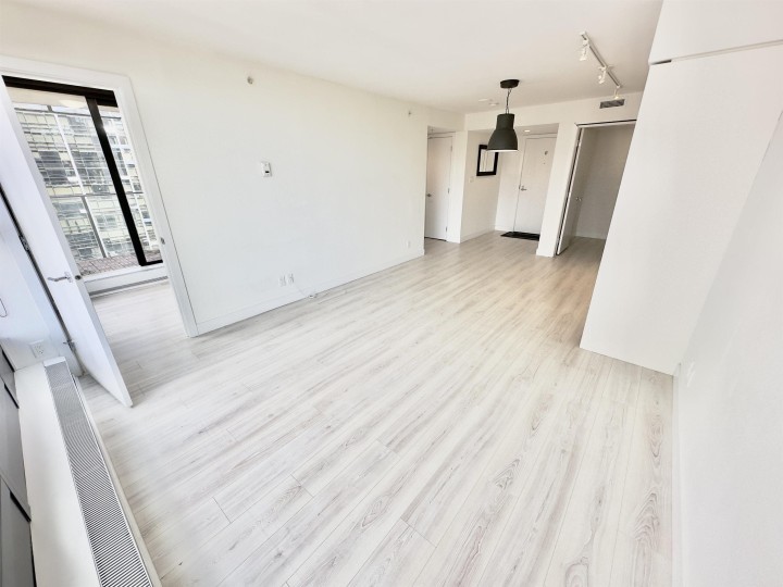 Photo 7 at 1608 - 1133 Hornby Street, Downtown VW, Vancouver West
