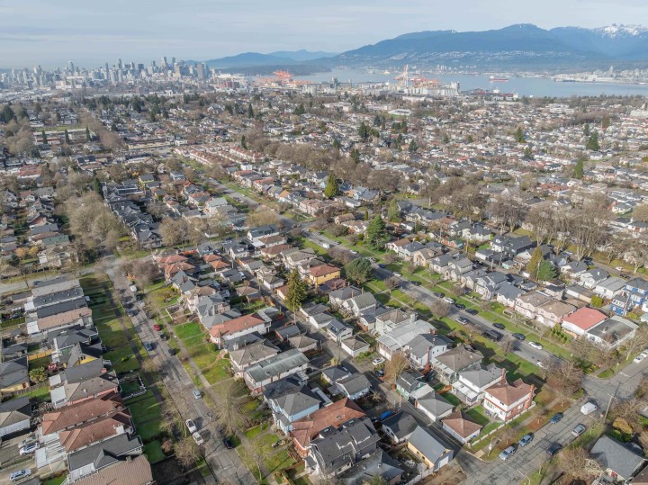 Photo 26 at 2638 Charles Street, Renfrew VE, Vancouver East