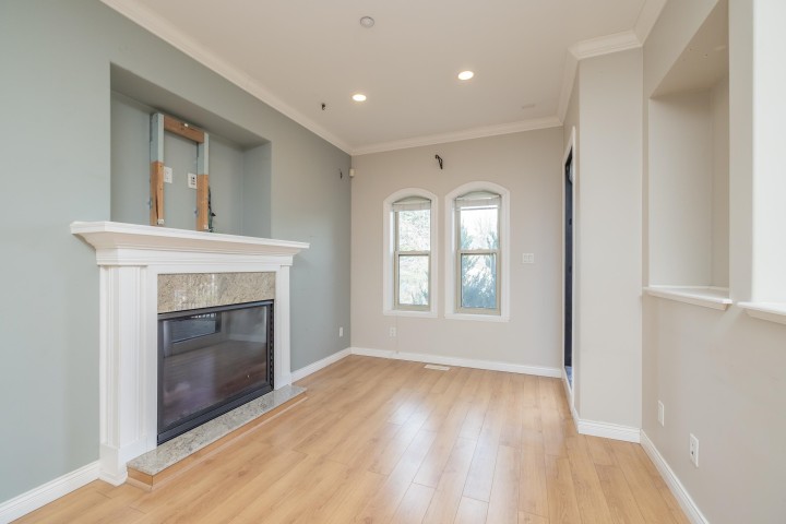 Photo 7 at 2638 Charles Street, Renfrew VE, Vancouver East