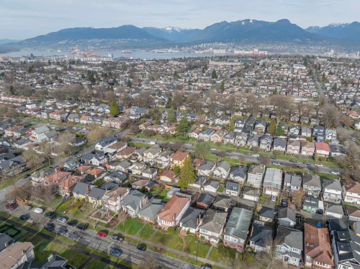 Photo 28 at 2638 Charles Street, Renfrew VE, Vancouver East