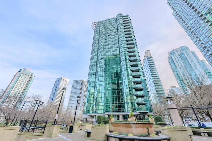 Photo 38 at 1204 - 555 Jervis Street, Coal Harbour, Vancouver West