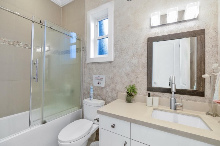 Photo 25 at 512 W 23rd Street, Central Lonsdale, North Vancouver