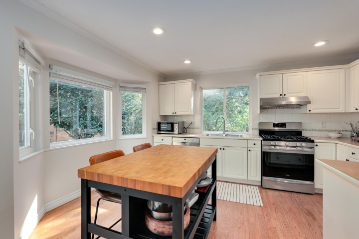 Photo 9 at 1400 Riverside Drive, Seymour NV, North Vancouver