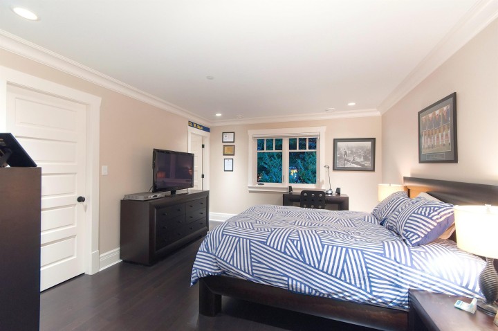 Photo 22 at 460 Westholme Road, West Bay, West Vancouver